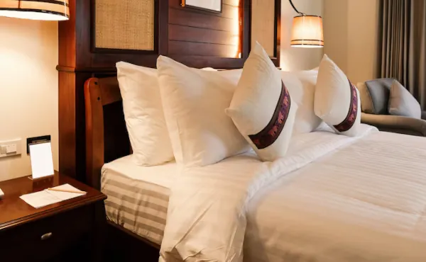 bedroom hotel furniture